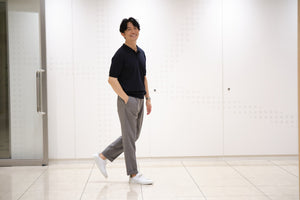 【日本の匠シリーズ】3Dドレスパンツ 〜ライトグレー〜【先着100本】